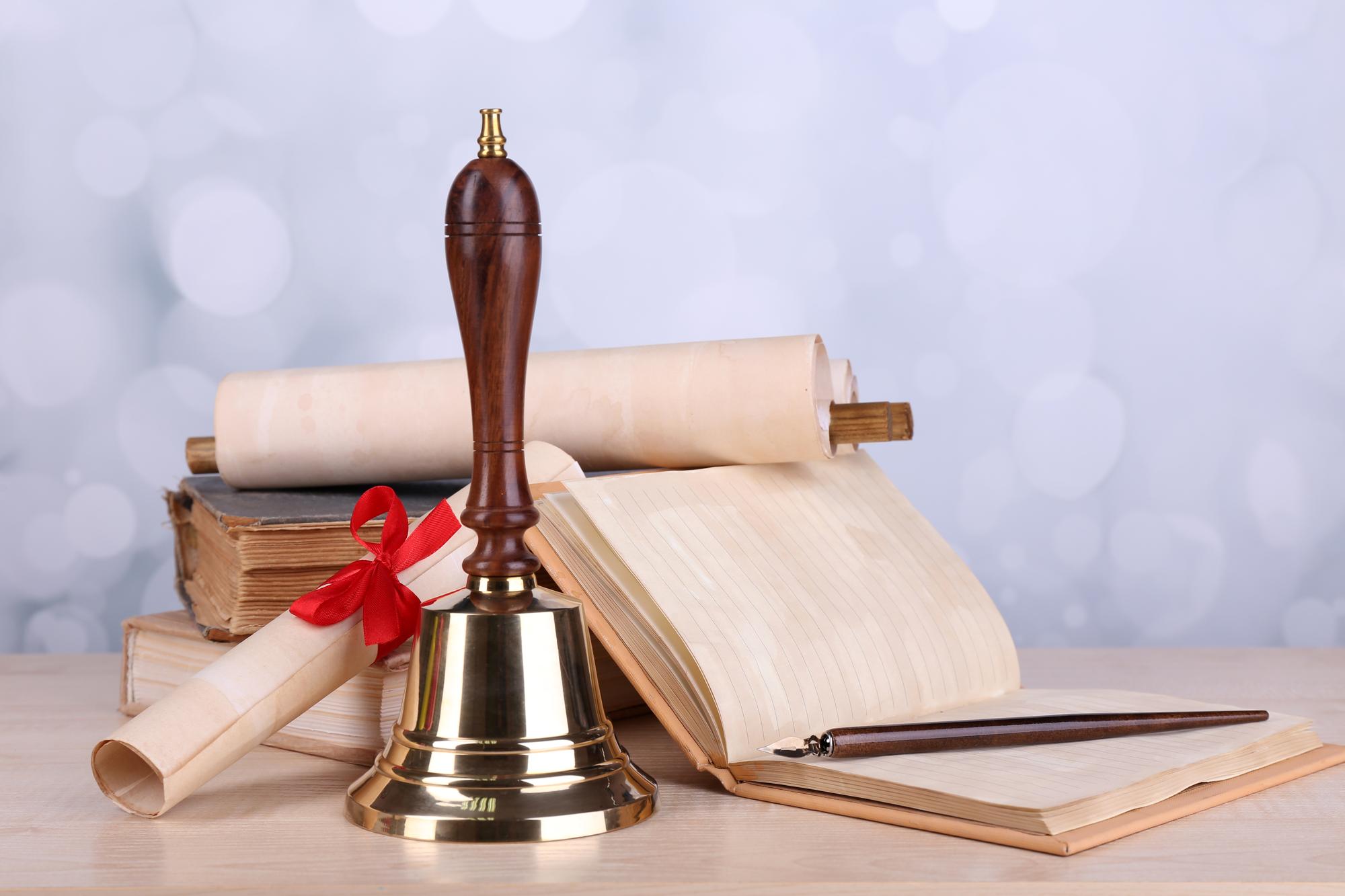 قوانین و مقررات